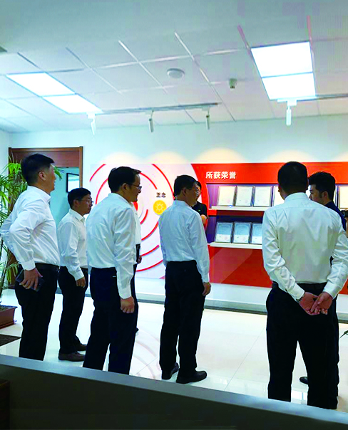 江苏省委常委、组织部部长郭文奇到芒旭软件视察 江苏省委常委、组织部部长郭文奇到芒旭软件视察